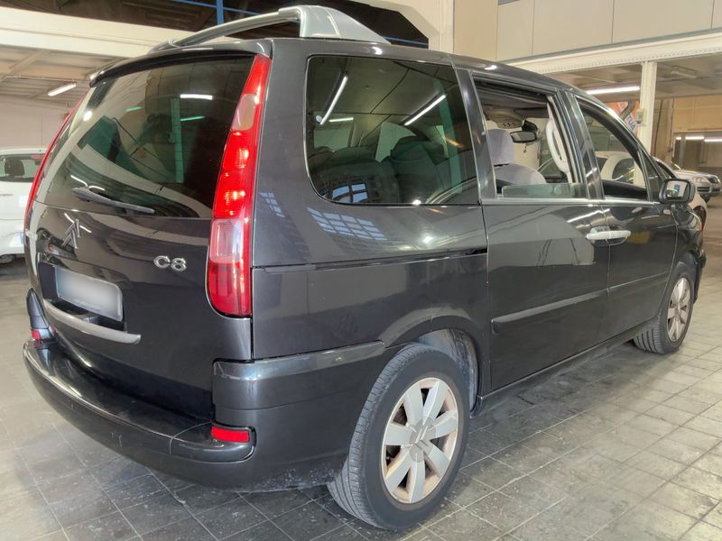 Citroen C8 2.0 HDi Premier — zdjęcie 6