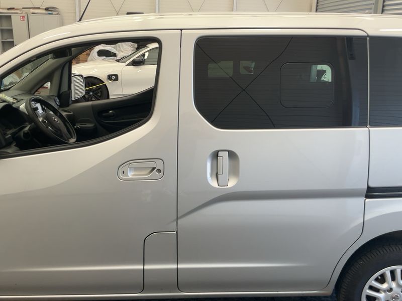 Nissan NV200 Evalia 1.6 Evalia Tekna — zdjęcie 4