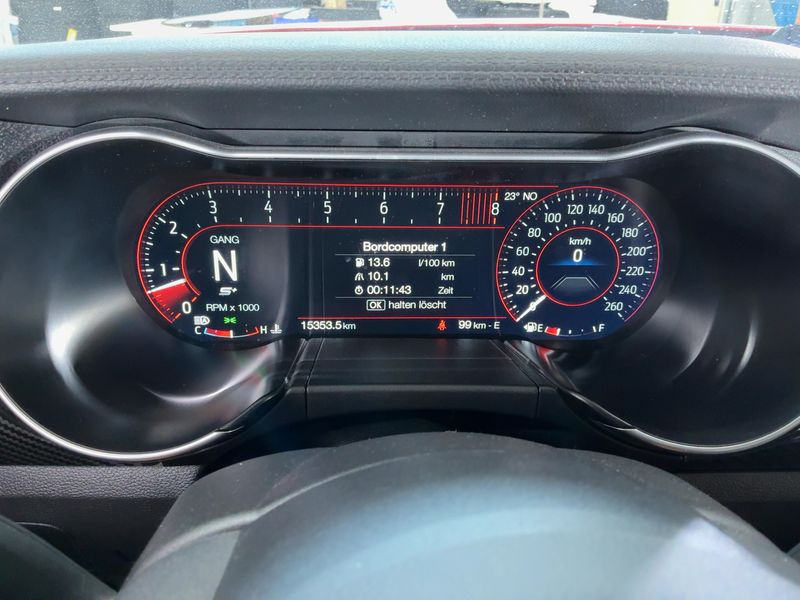 Ford Mustang 5.0 Ti-VCT V8 GT — zdjęcie 13