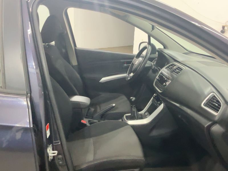 Suzuki SX4 1.6 Classic City+ — zdjęcie 11
