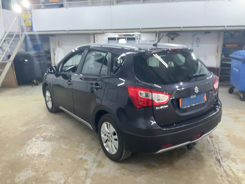 Suzuki SX4 1.6 Classic City+ — zdjęcie 3