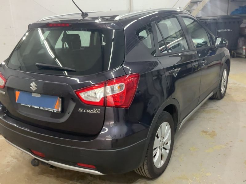 Suzuki SX4 1.6 Classic City+ — zdjęcie 6