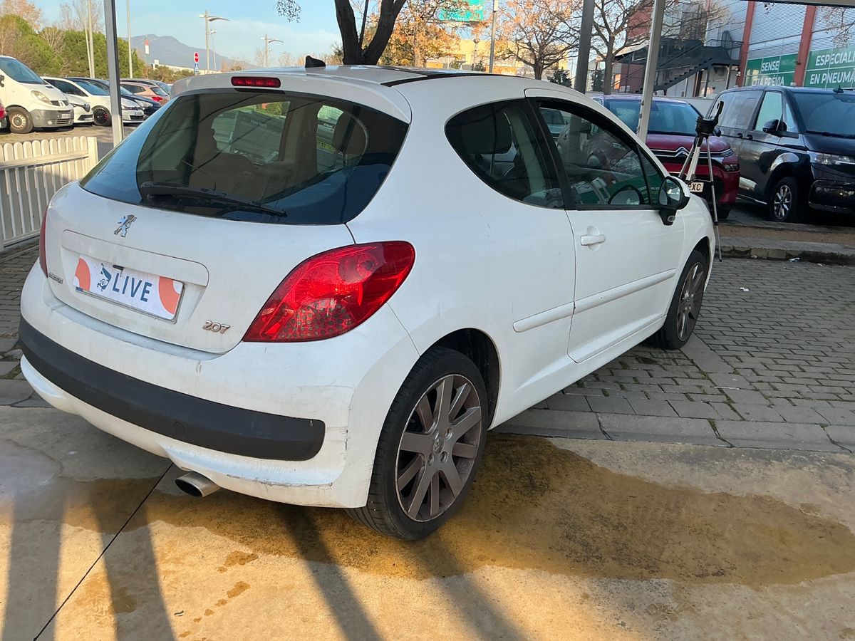 Peugeot 207 1.6 HDi GT