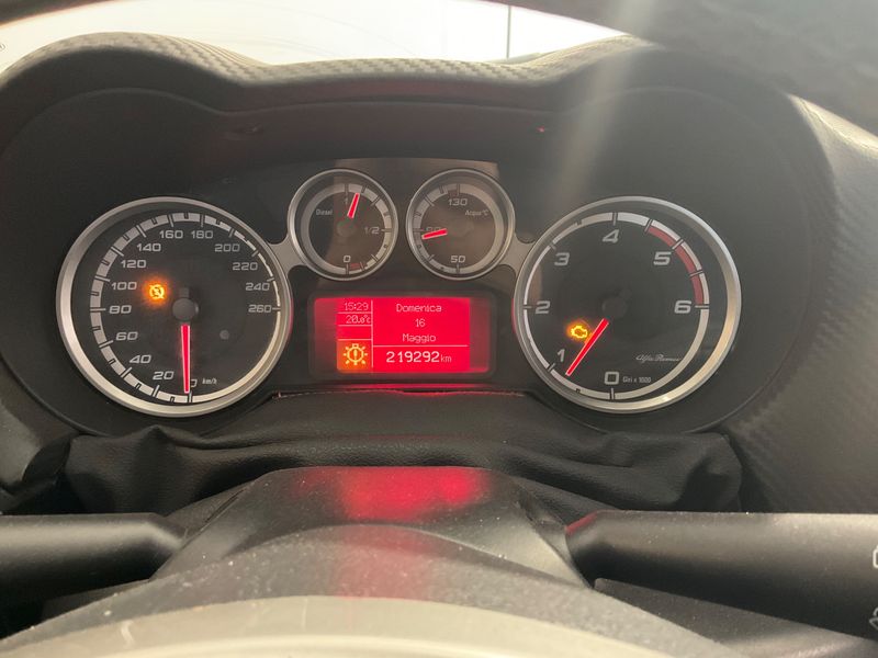 Alfa Romeo MiTo 1.3 JTD Distinctive — zdjęcie 4
