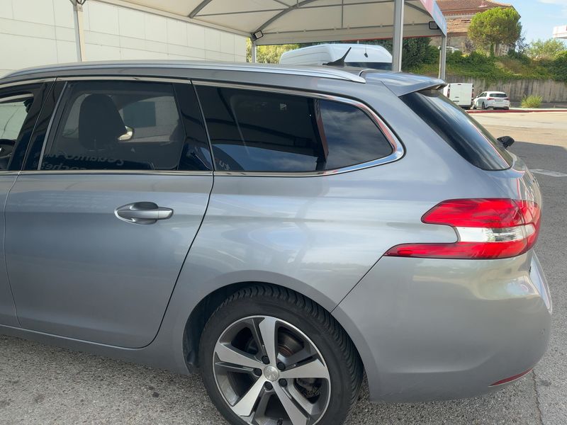 Peugeot 308 1.6 Blue-HDi Allure 2017 – снимка 6