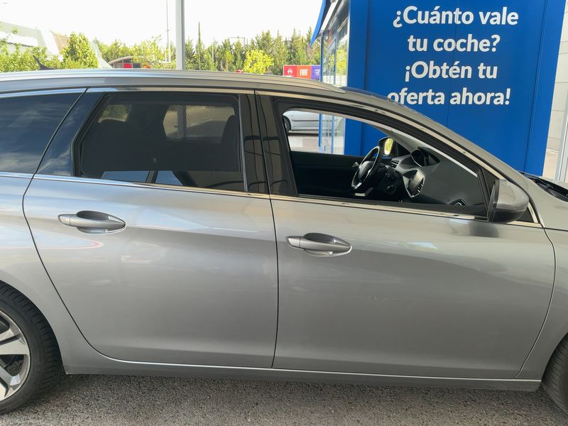 Peugeot 308 1.6 Blue-HDi Allure 2017 – снимка 10