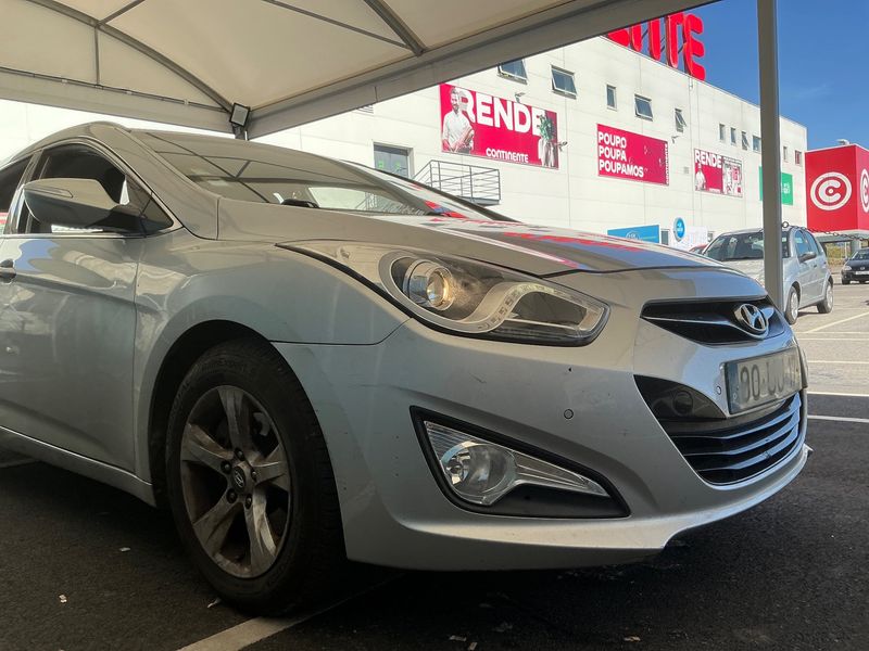 Hyundai i40 1.7 CRDi Comfort — zdjęcie 8