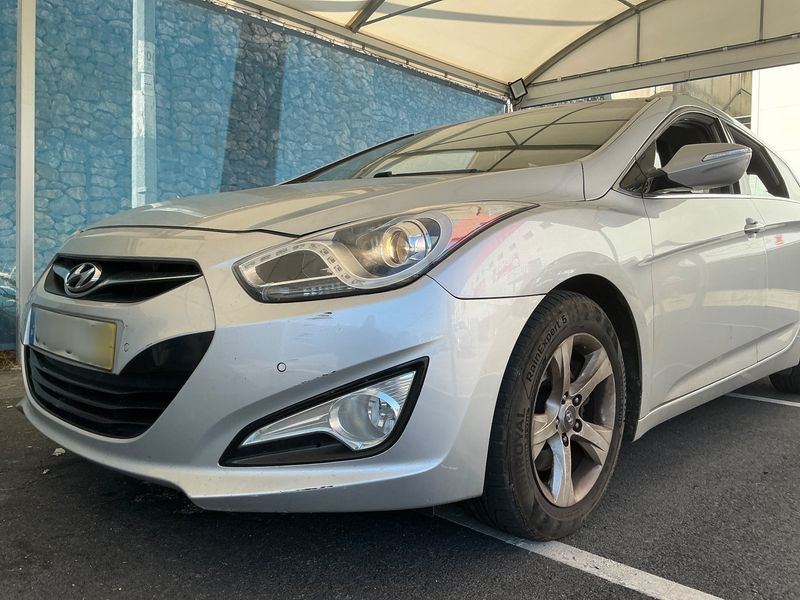 Hyundai i40 1.7 CRDi Comfort — zdjęcie 2