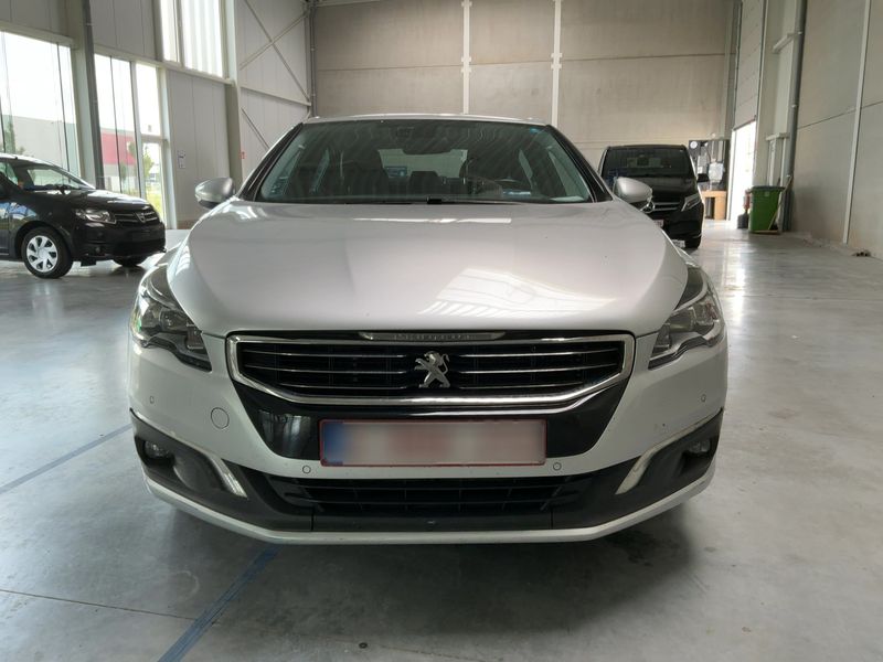 Peugeot 508 1.6 THP Allure — zdjęcie 9