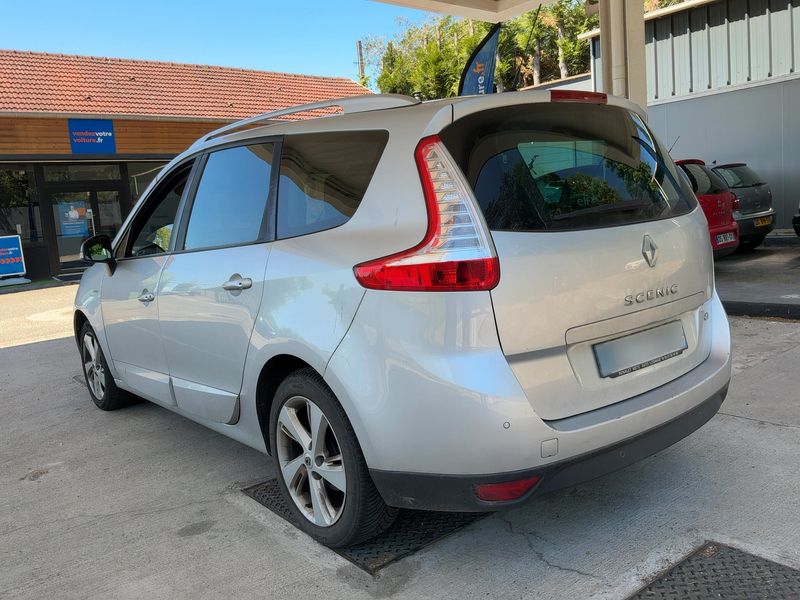 Renault Grand Scenic 1.5 dCi Energy Limited — zdjęcie 3