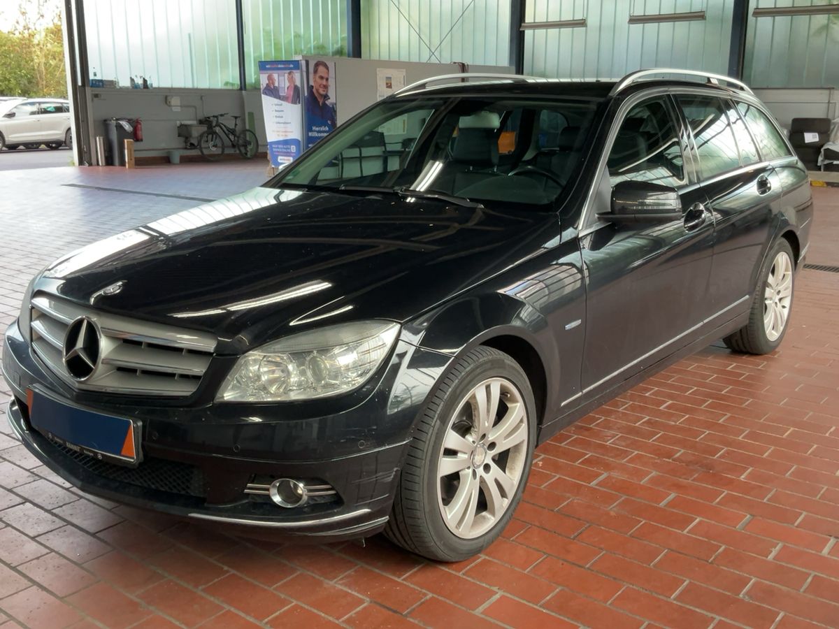 Mercedes-Benz C-Klasse C 220 CDI T BlueEfficiency Avantgarde