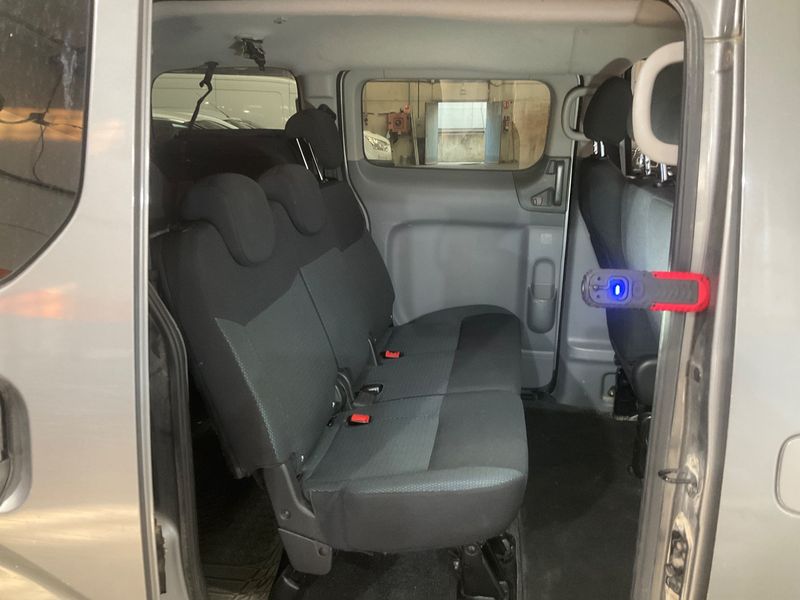 Nissan NV200 Evalia 1.5 dCi Comfort — zdjęcie 14