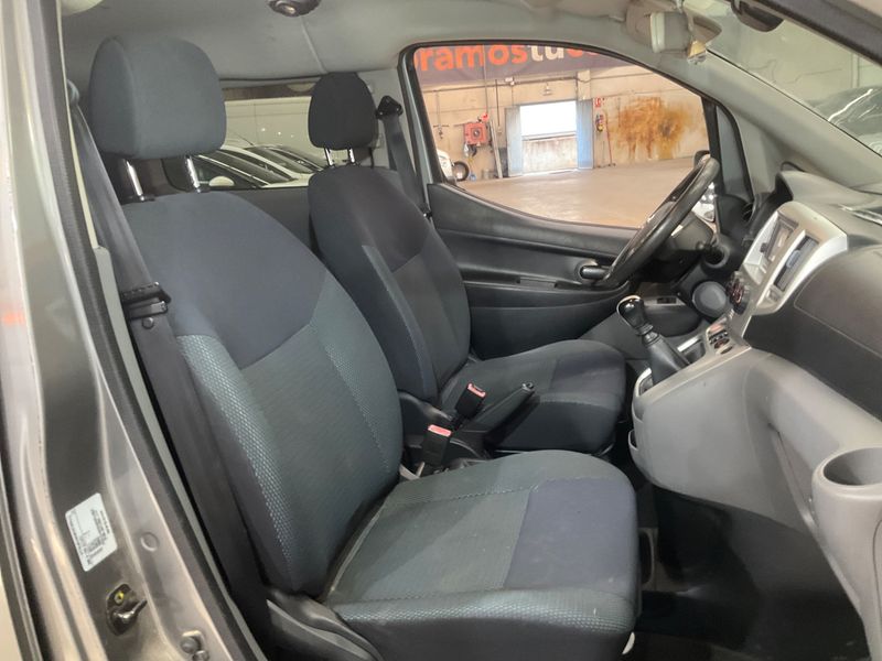 Nissan NV200 Evalia 1.5 dCi Comfort — zdjęcie 11