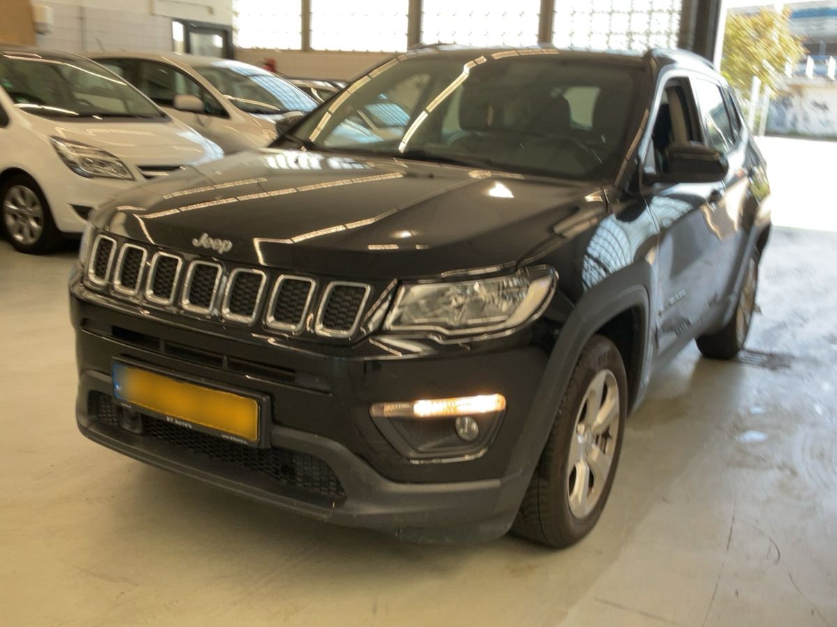 Jeep Compass 2018 — photo 1