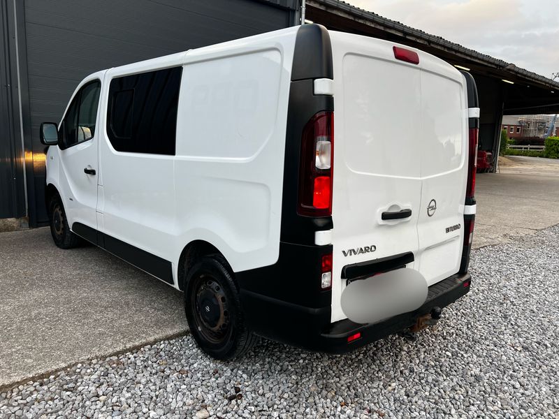Opel Vivaro 1.6 CDTI Biturbo Kasten L1H1 2,9t — zdjęcie 23