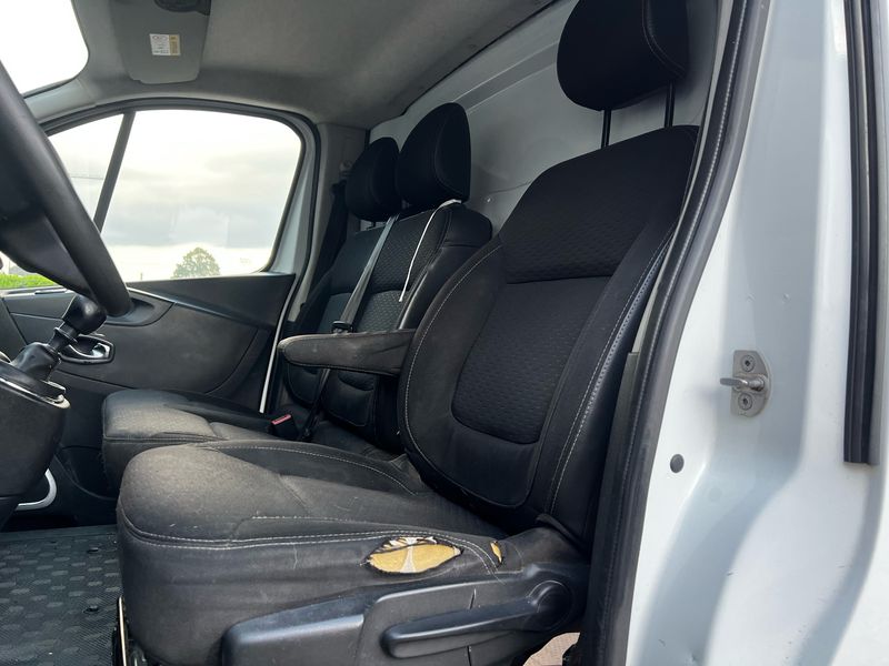 Opel Vivaro 1.6 CDTI Biturbo Kasten L1H1 2,9t — zdjęcie 25