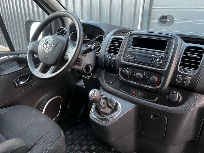 Opel Vivaro 1.6 CDTI Biturbo Kasten L1H1 2,9t — zdjęcie 22