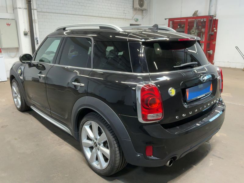 MINI Countryman Cooper S E Hybrid ALL4 — zdjęcie 3