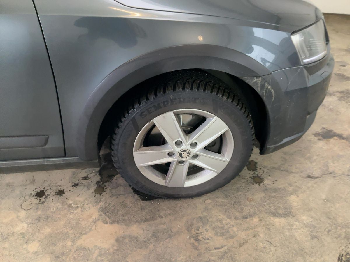 Skoda Octavia 2015 — photo 12