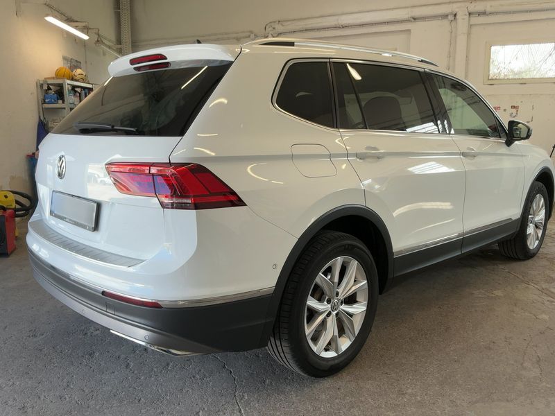 Volkswagen Tiguan Allspace 2.0 TDI Highline 4Motion — zdjęcie 6