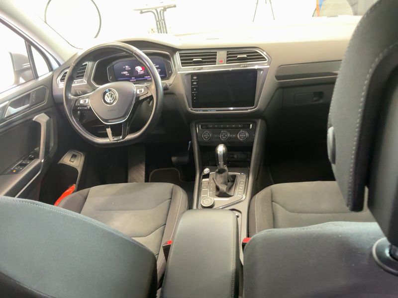 Volkswagen Tiguan Allspace 2.0 TDI Highline 4Motion — zdjęcie 12