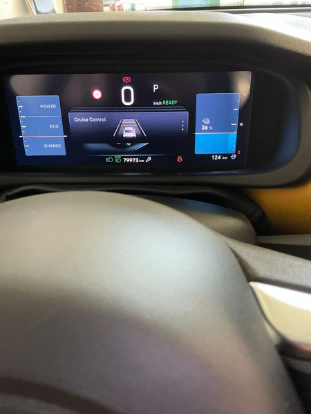 Jeep Avenger electric drive 115 kW Summit Electric — zdjęcie 13