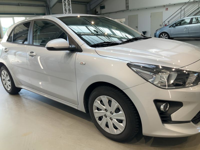 Kia Rio 1.2 Edition 7 — zdjęcie 8