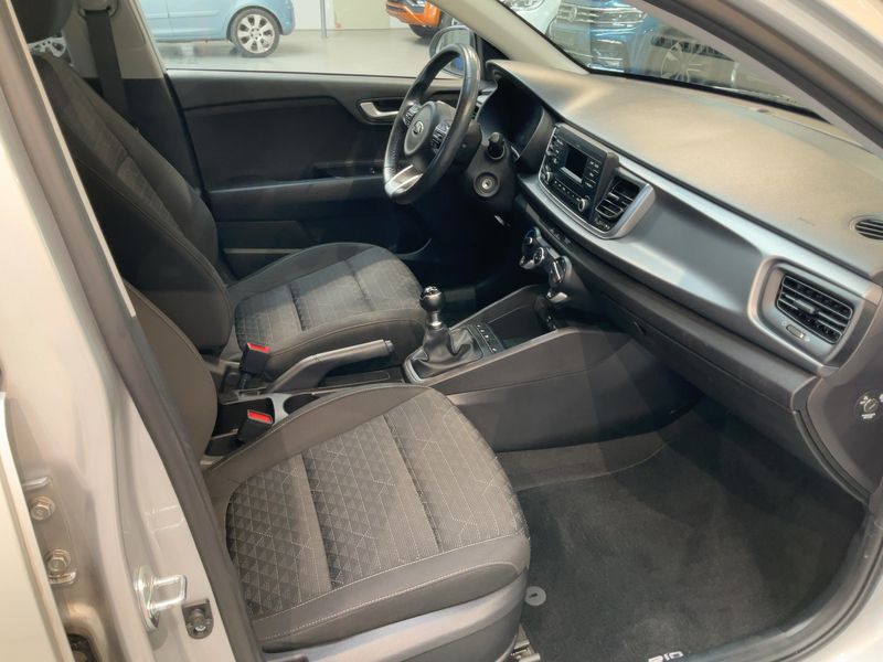 Kia Rio 1.2 Edition 7 — zdjęcie 11