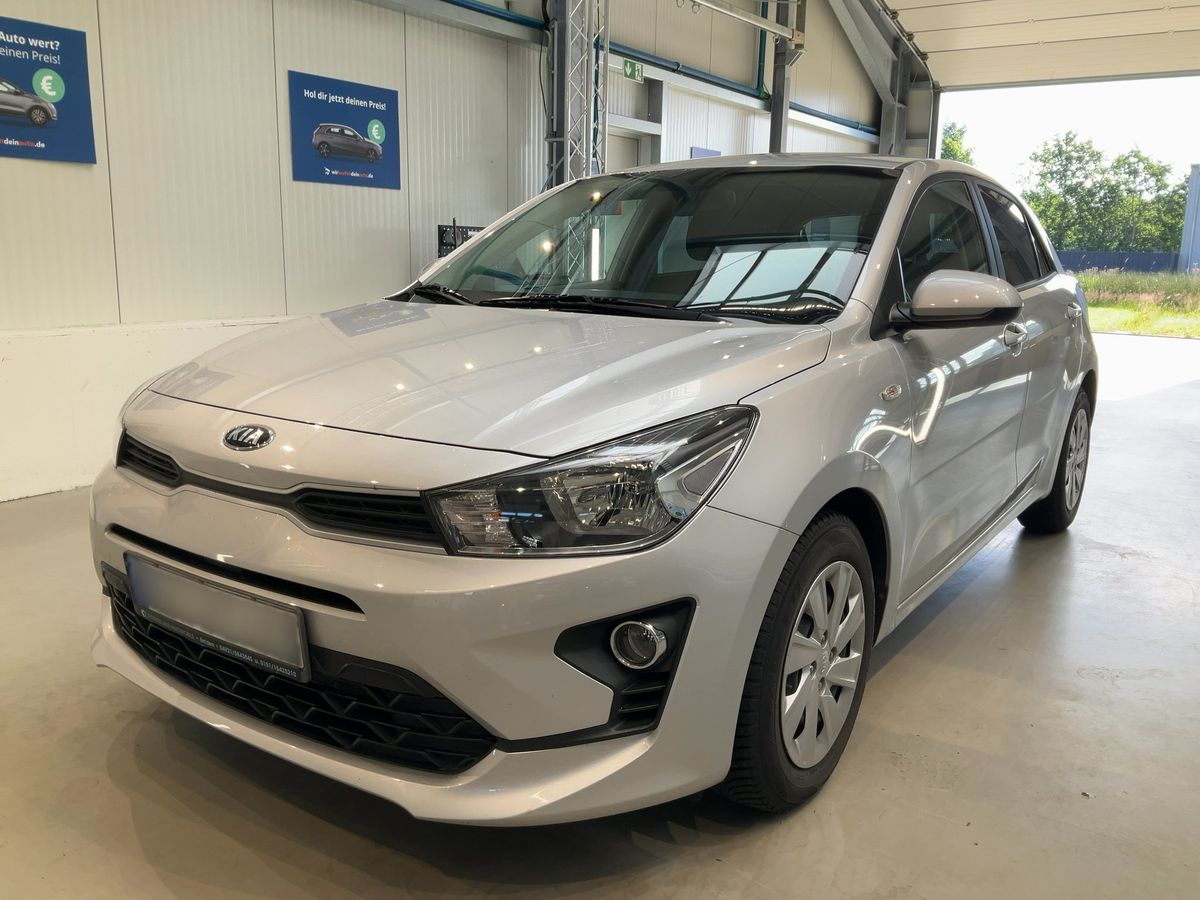 Kia Rio 2021 — photo 1