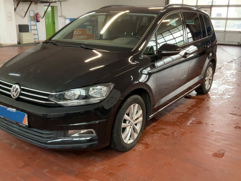 Touran 1.6 TDI Comfortline BlueMotion Tech