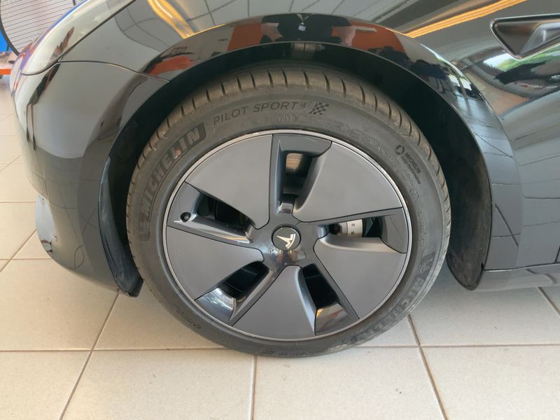 Tesla Model 3 Standard Range 2023 – снимка 3
