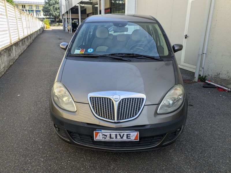 Lancia Musa 1.9 JTD Multijet Oro — zdjęcie 7