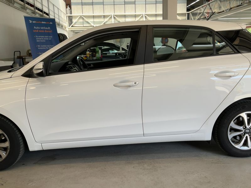 Hyundai i20 1.0 TGDI Trend Blue — zdjęcie 4