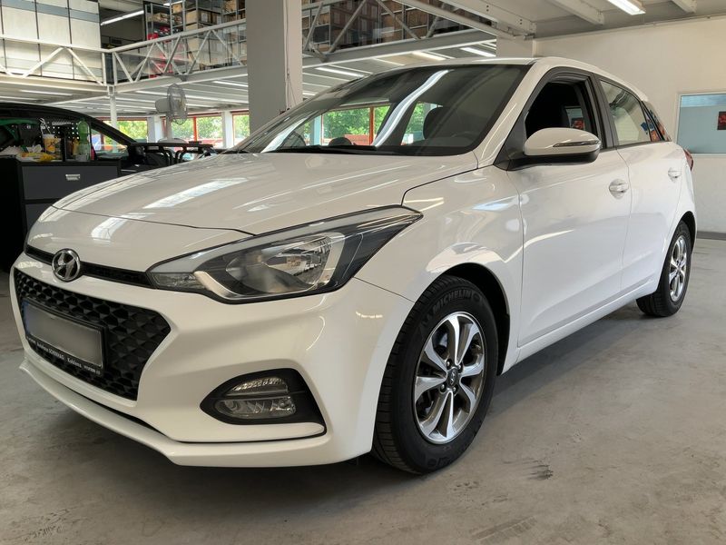 Hyundai i20 1.0 TGDI Trend Blue — zdjęcie 2