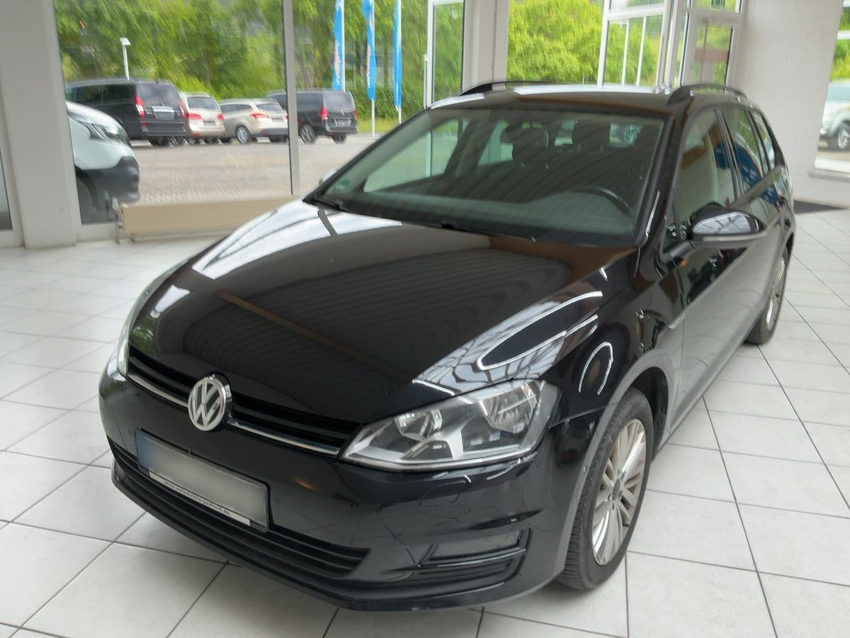 Volkswagen Golf 2015 — photo 1