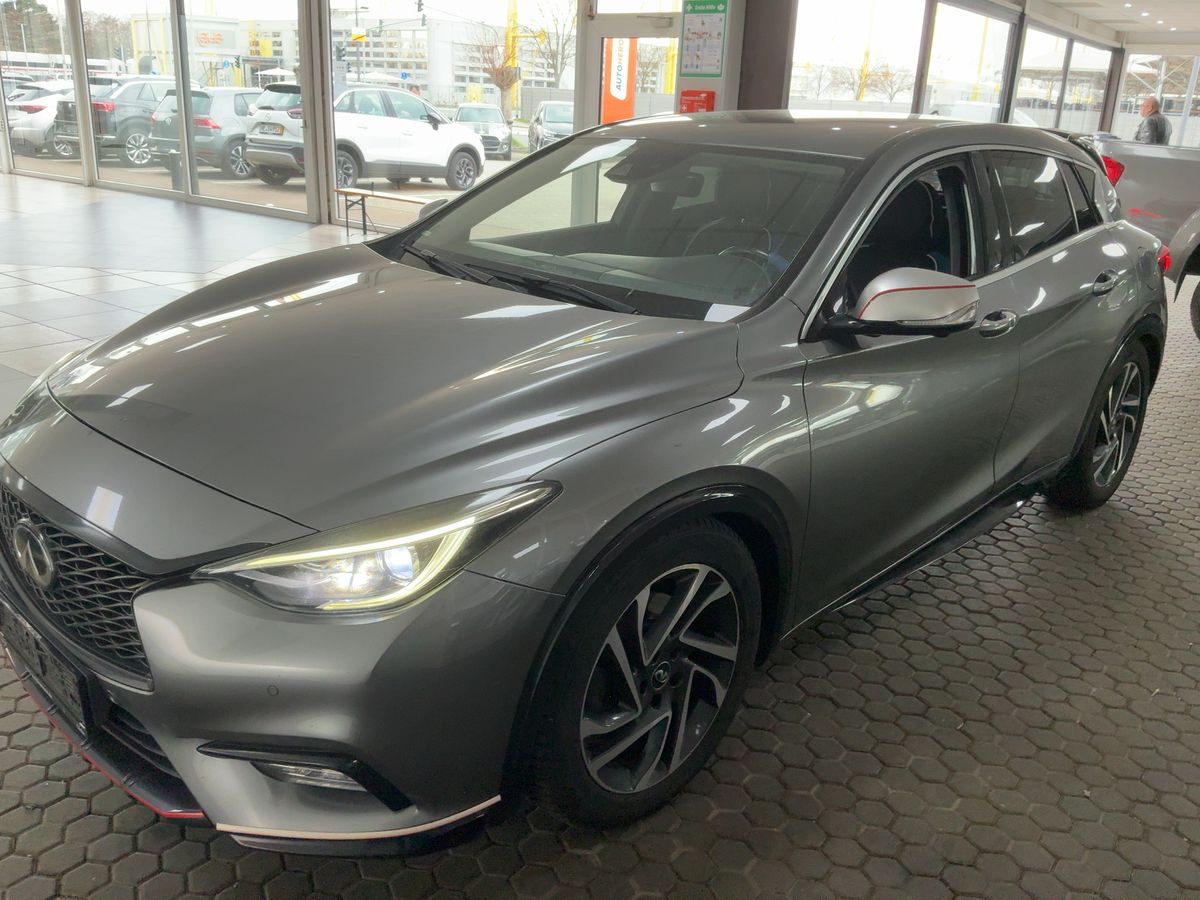 Infiniti Q30 d'occasion