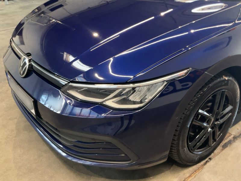 Volkswagen Golf VIII 2.0 TDI Life — zdjęcie 2