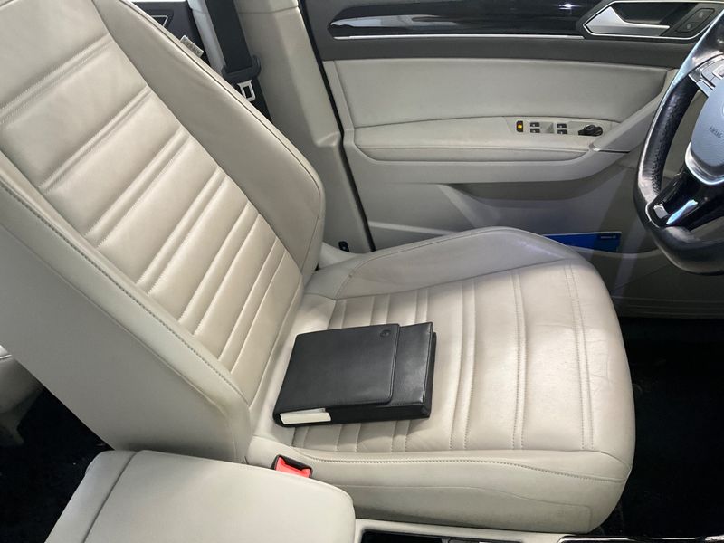 Volkswagen Touran 2.0 TDI Highline BlueMotion Tech 2017 – снимка 24