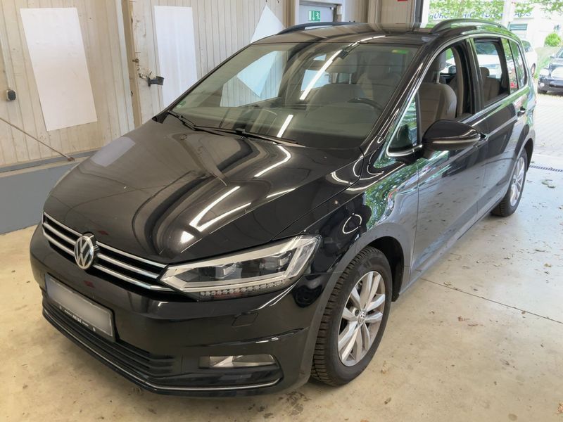Volkswagen Touran 2.0 TDI Highline BlueMotion Tech