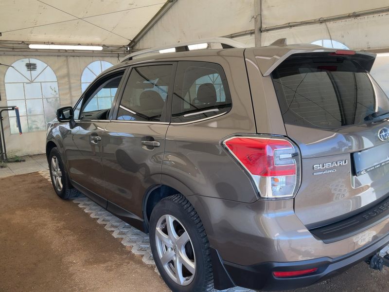Subaru Forester 2.0 Diesel Exclusive — zdjęcie 3