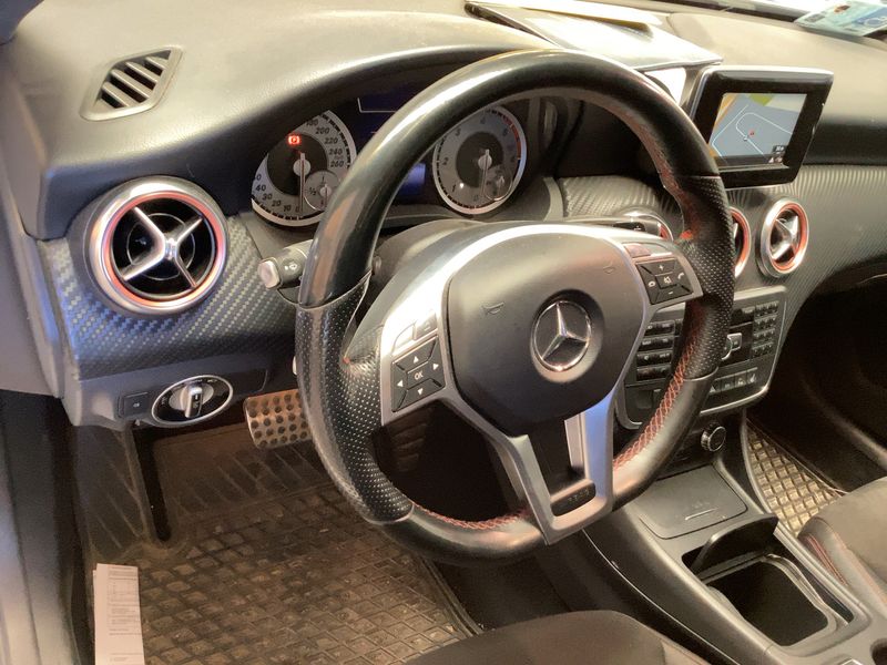 Mercedes-Benz A-Klasse A 200 CDI AMG Sport 2014 – снимка 18