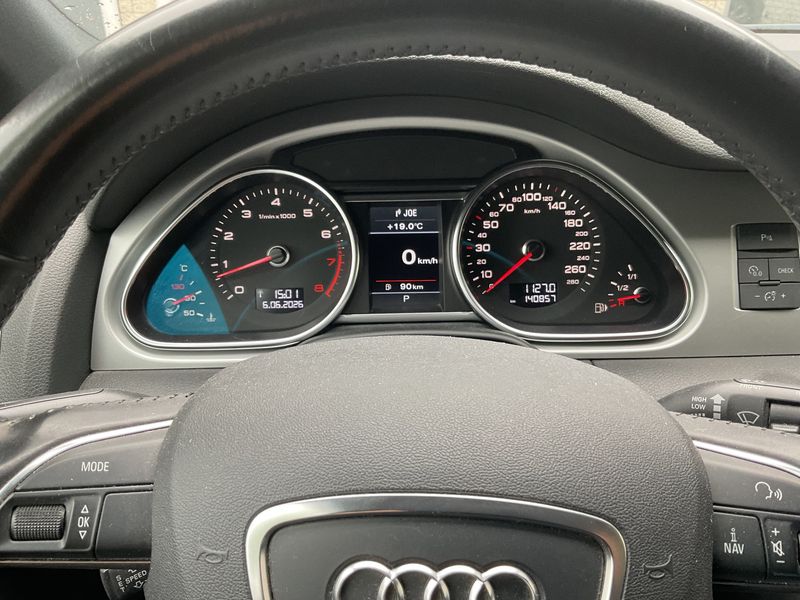 Audi Q7 3.0 V6 TFSI quattro — zdjęcie 13