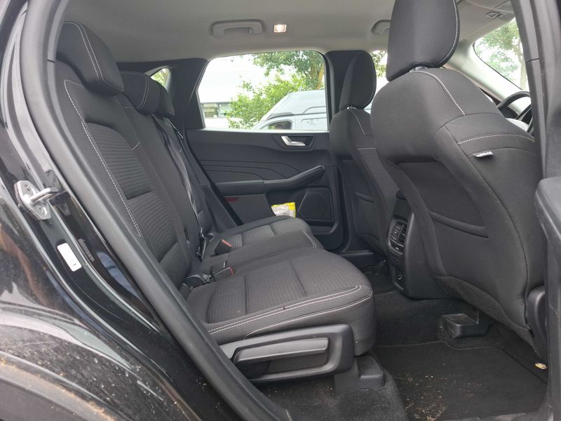 Ford Kuga 1.5 TDCi EcoBlue Titanium — zdjęcie 14