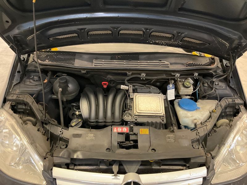 A170 Engine 2006 Mercedes-Benz A-Klasse A 170 Classic from the USA