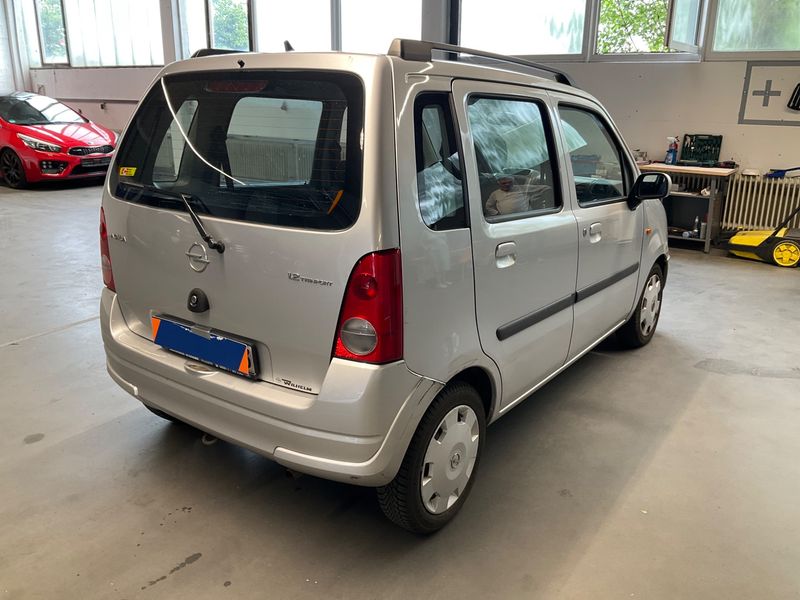 Opel Agila 1.2 Edition — zdjęcie 2