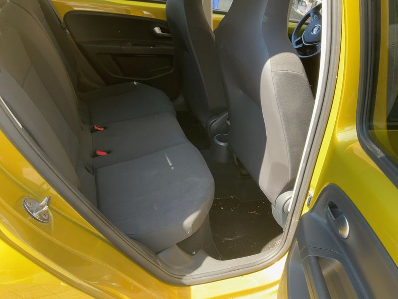 Volkswagen up! 1.0 Black Style — zdjęcie 14
