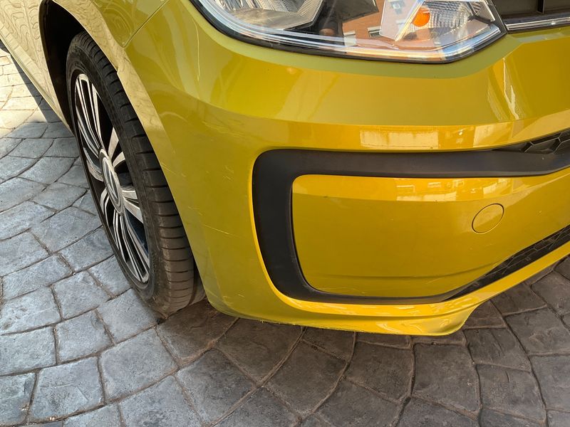 Volkswagen up! 1.0 Black Style 2020 – снимка 36