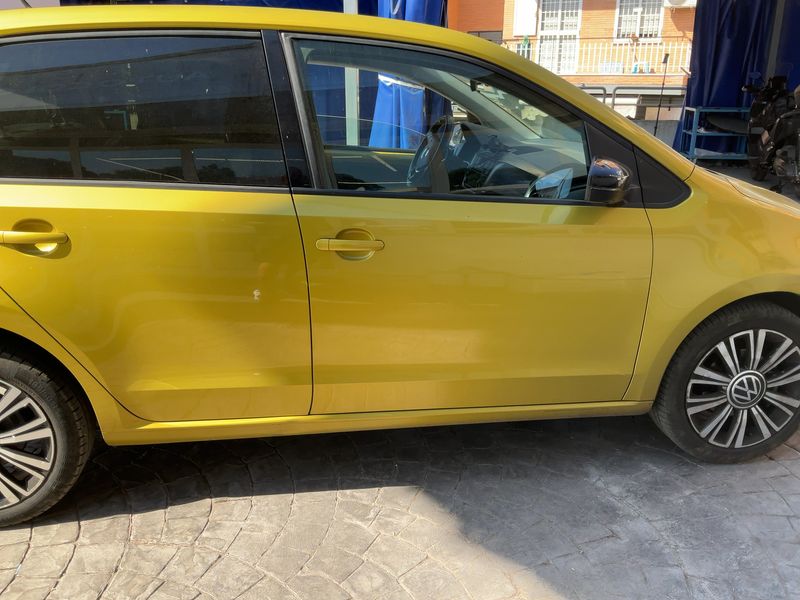 Volkswagen up! 1.0 Black Style — zdjęcie 7