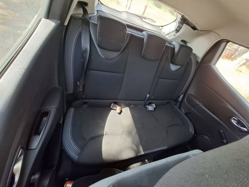 Renault Clio 1.5 dCi Energy Air 2017 – снимка 13