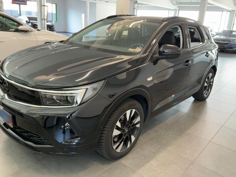 Opel Grandland X 1.6 Plug-in Hybrid 4 GSe — zdjęcie 2